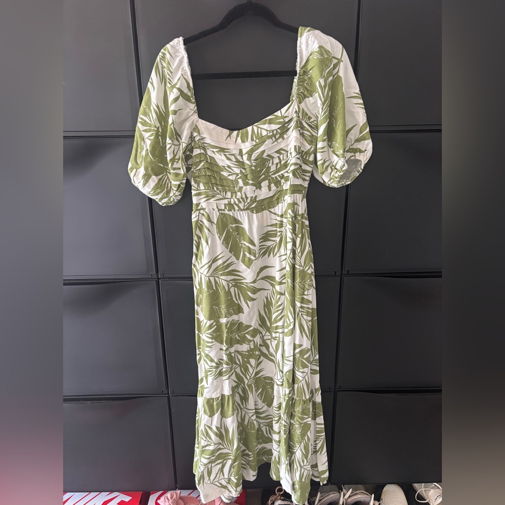 Together Green Leaf Print Long Sleeve Dress